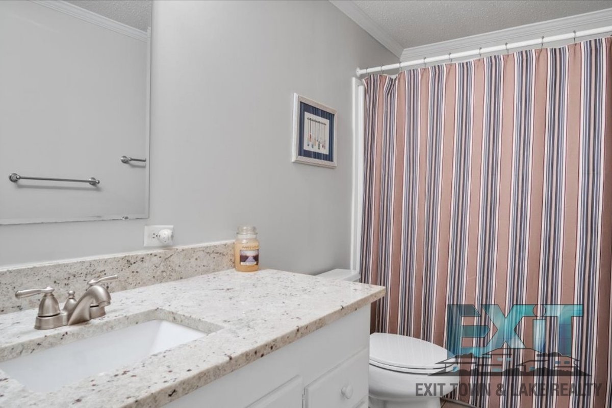 Lakefront Rental in Long Branch Shores property image