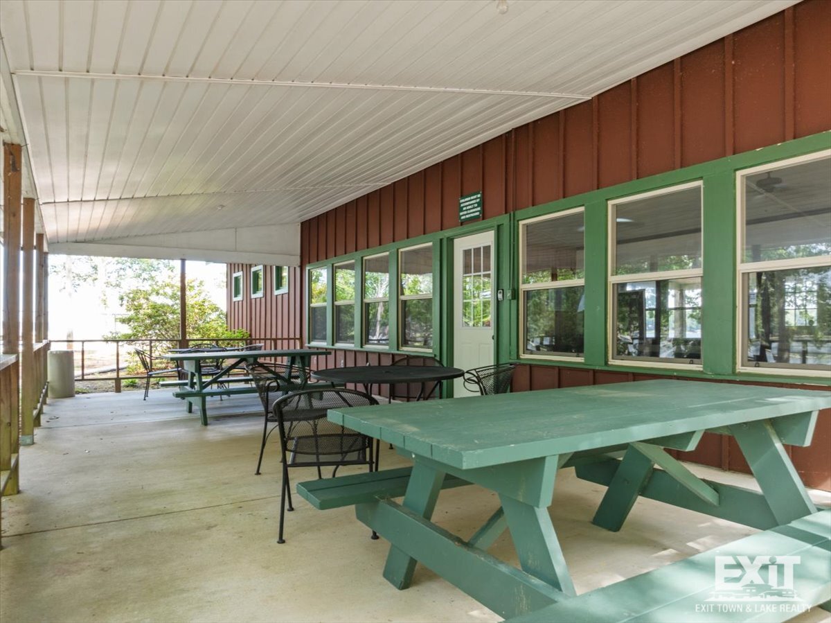 Welcome to this 3 Bedroom, 2 Bath Home in Wildwood Point! property image