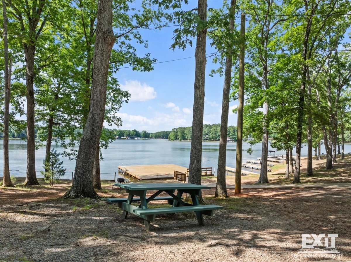 Welcome to this 3 Bedroom, 2 Bath Home in Wildwood Point! property image