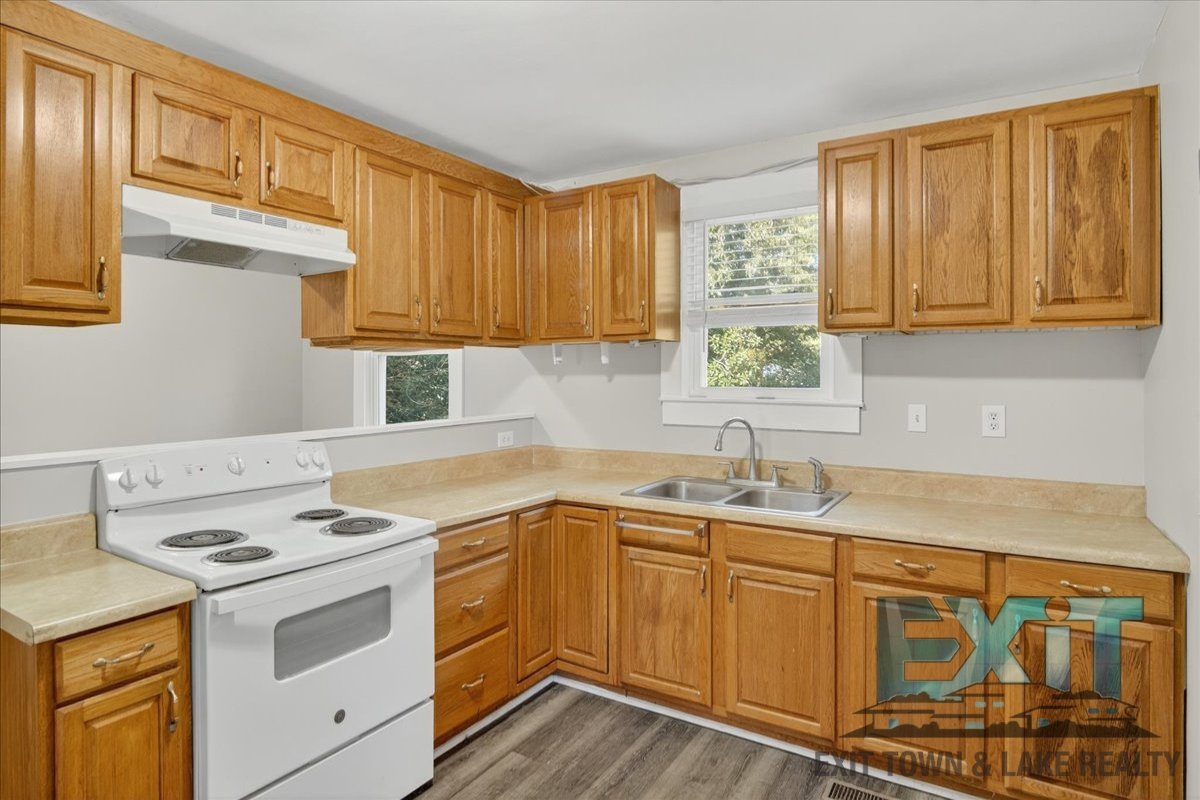 2 Bedroom & 1 Bathroom Home property image