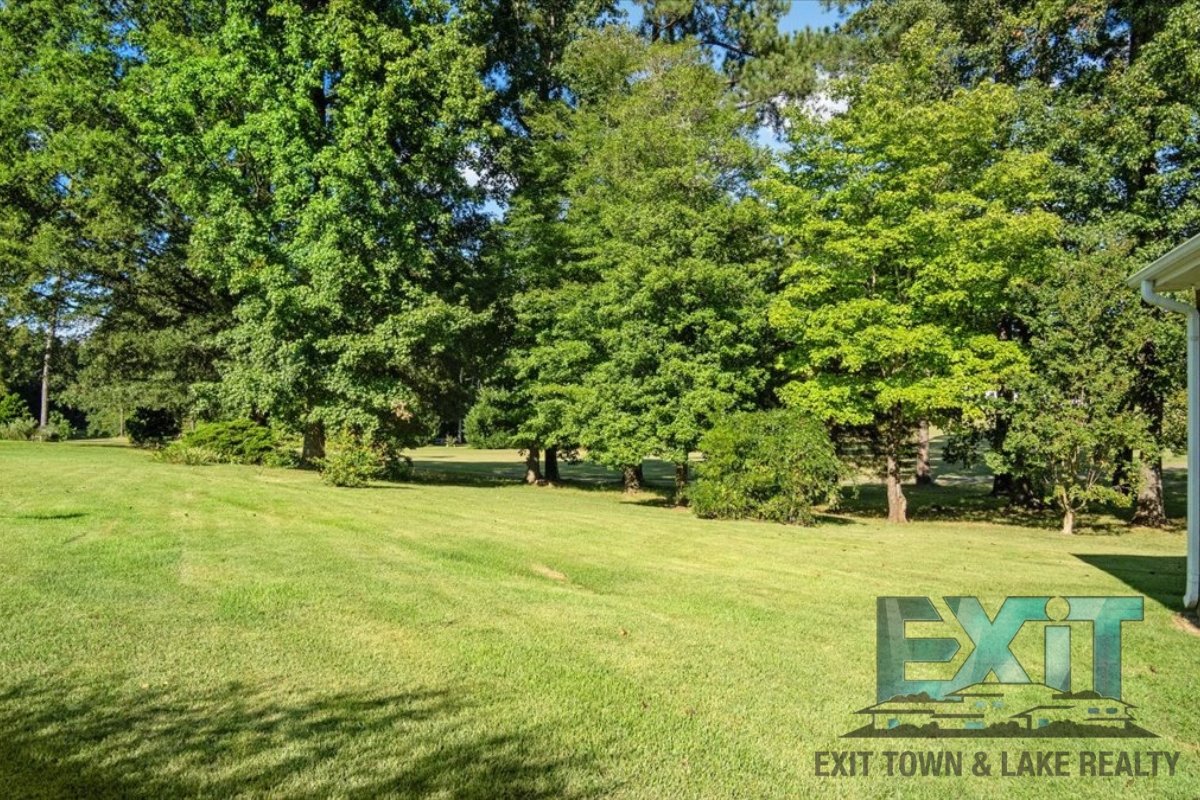 2 Bedroom & 1 Bathroom Home property image