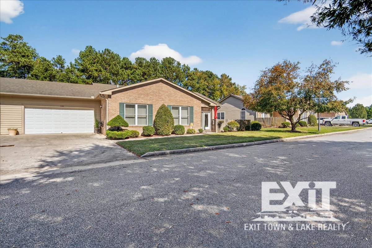 Beautiful Home in Beaver Creek property image