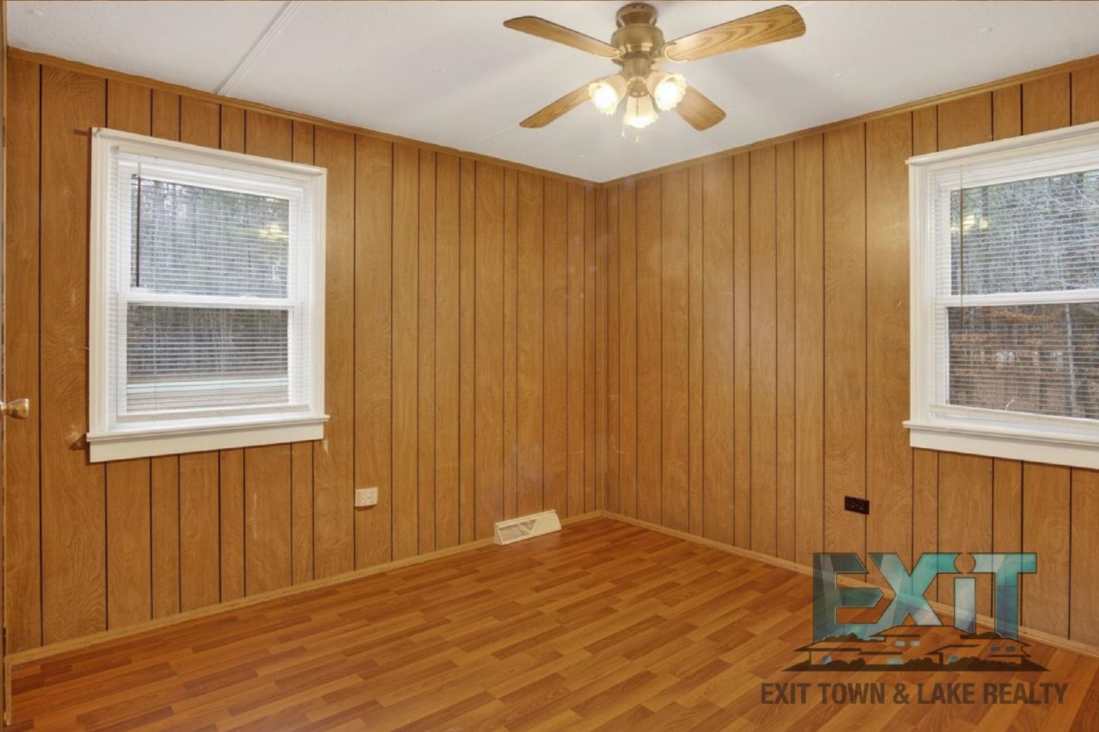 3 Bedroom, 1 Bath Home Available in LaCrosse! property image