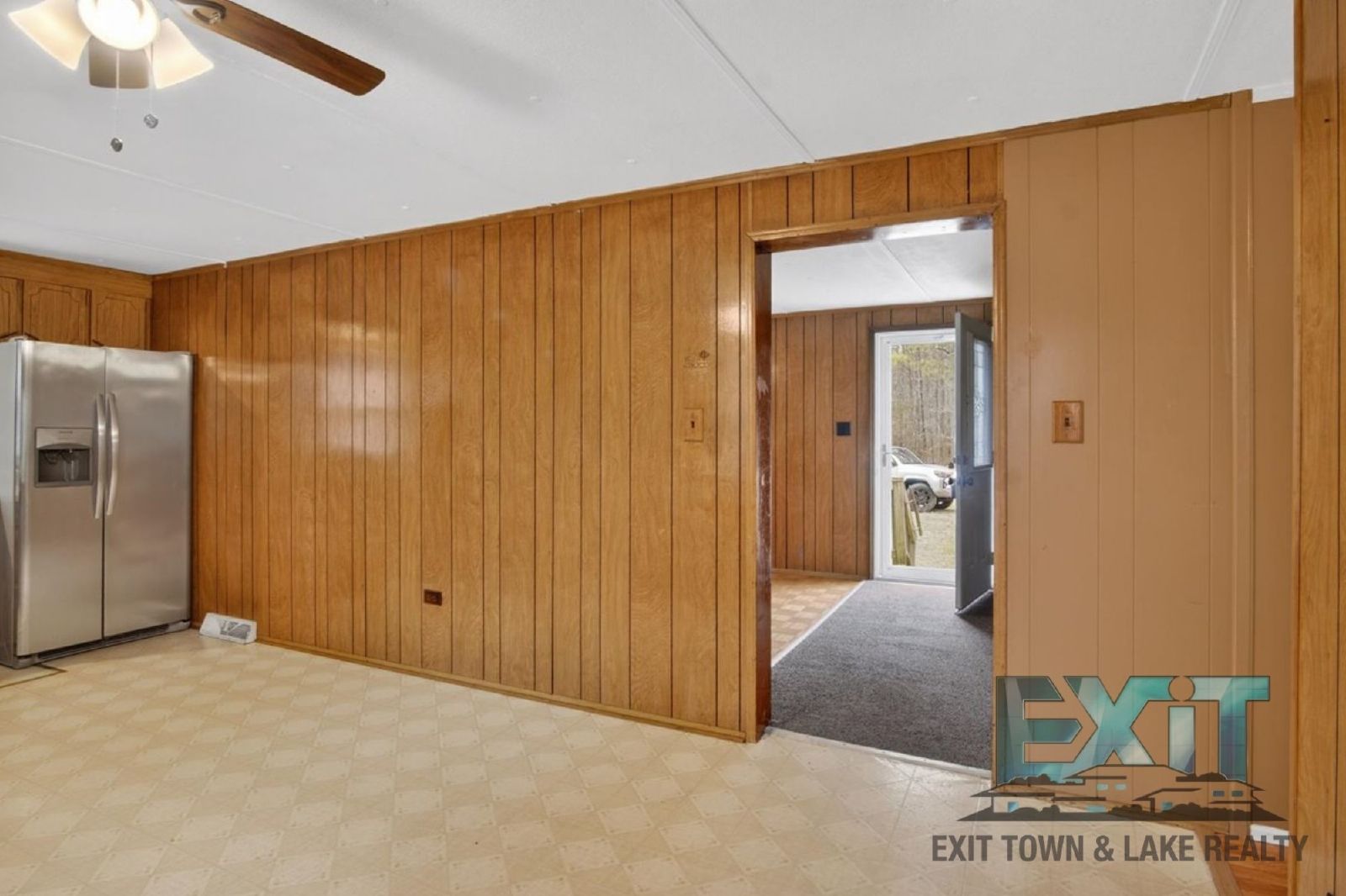 3 Bedroom, 1 Bath Home Available in LaCrosse! property image