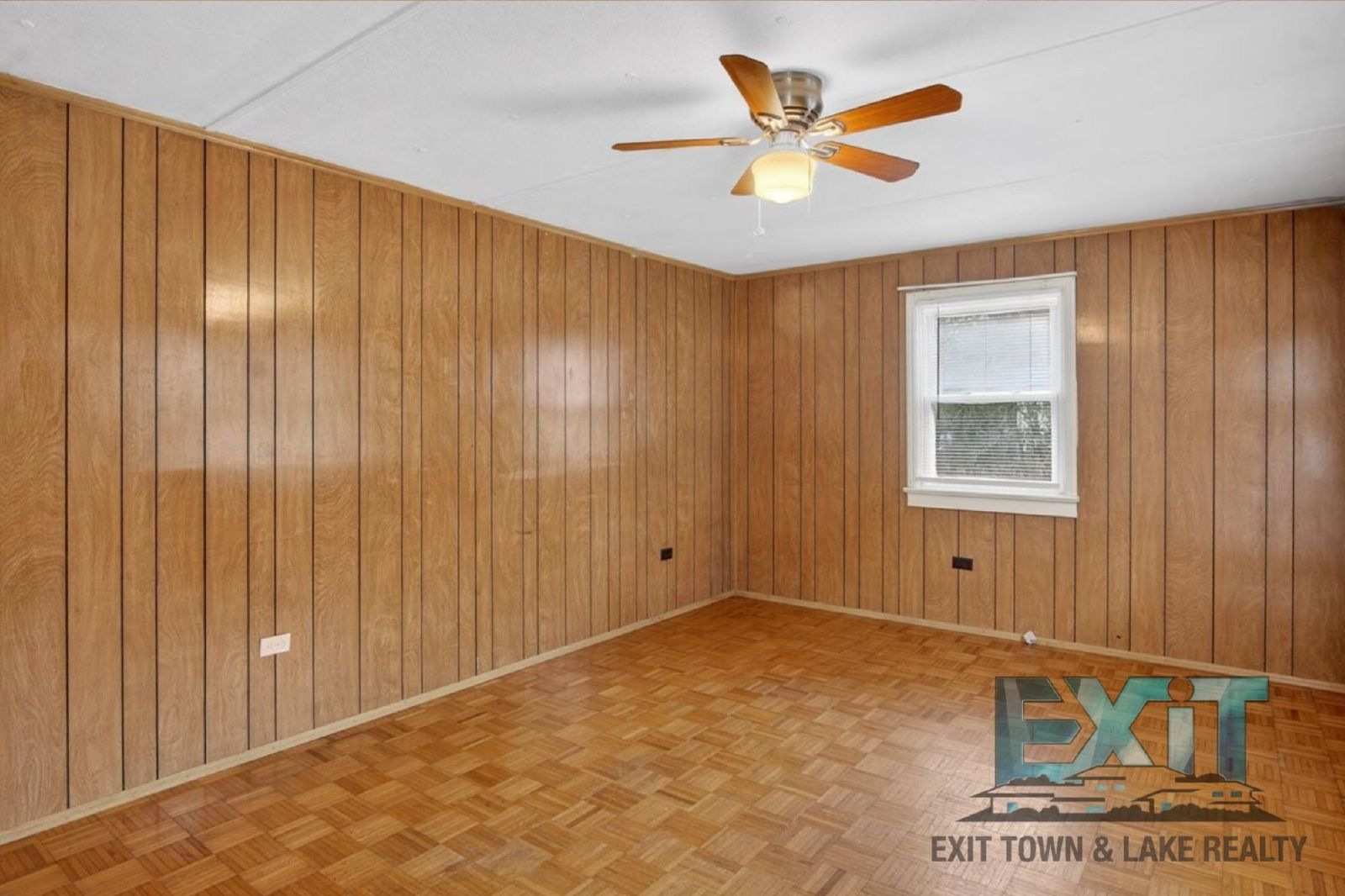 3 Bedroom, 1 Bath Home Available in LaCrosse! property image