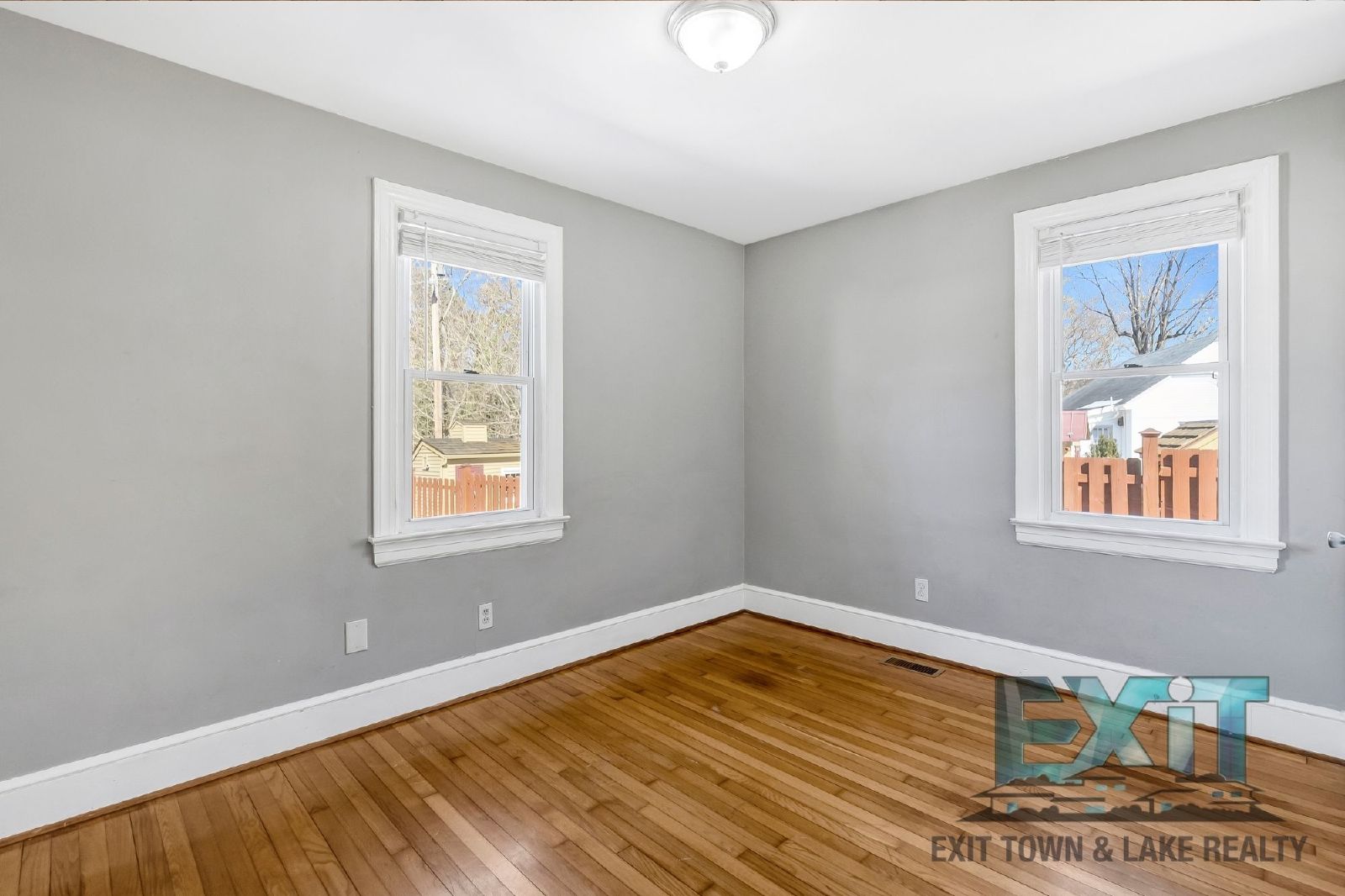 Golf Cart Friendly & Newly Renovated! property image