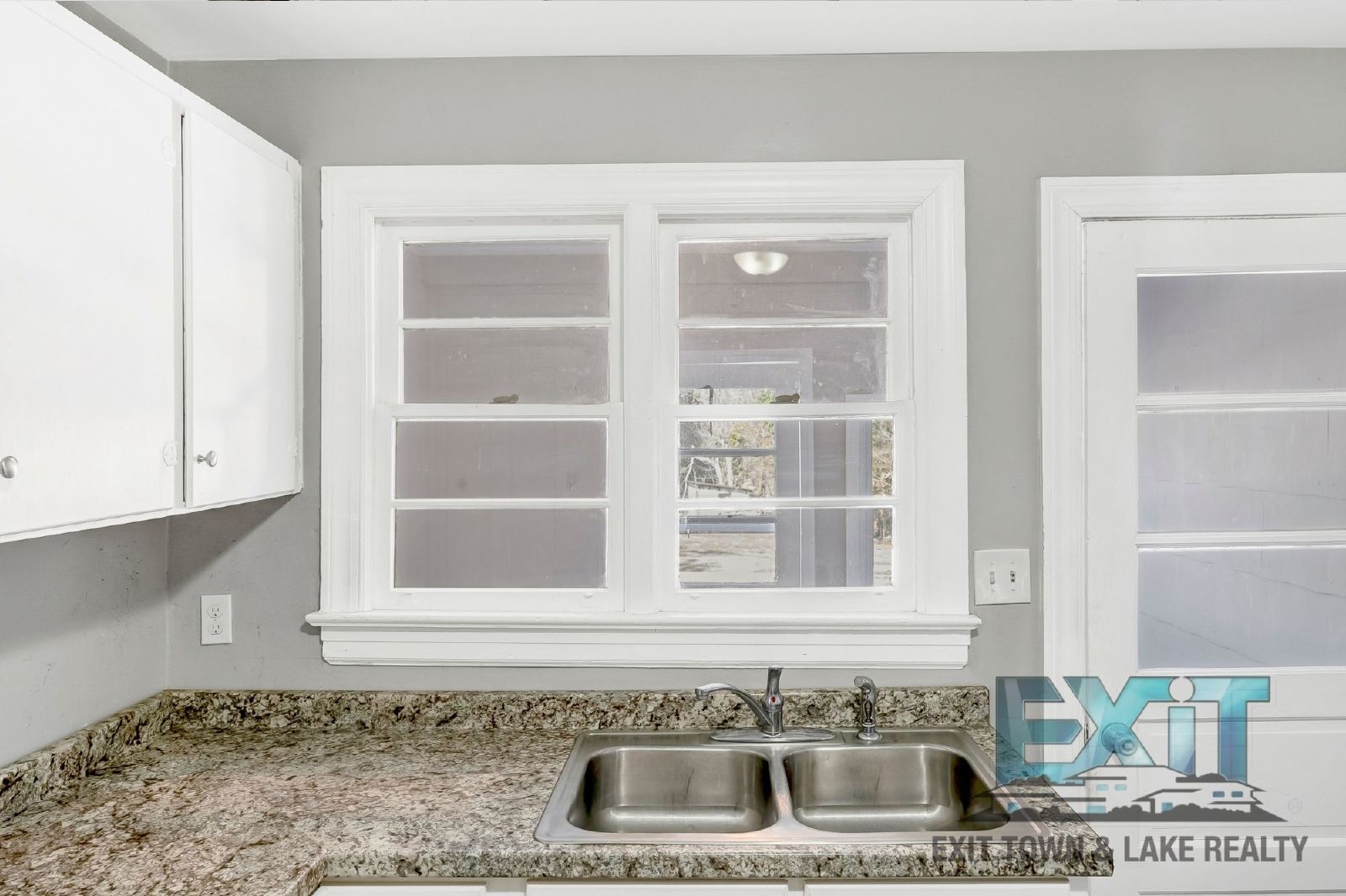 Golf Cart Friendly & Newly Renovated! property image