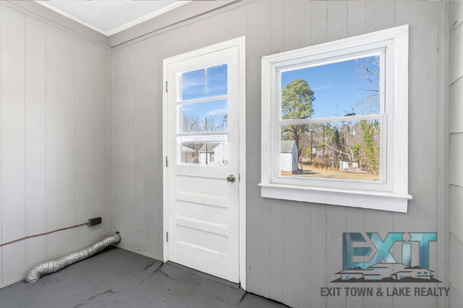 Golf Cart Friendly & Newly Renovated! property image