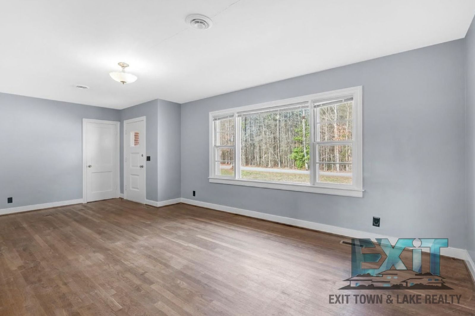 Freshly Updated Brick Home in Peaceful Country Setting – Freeman, VA property image