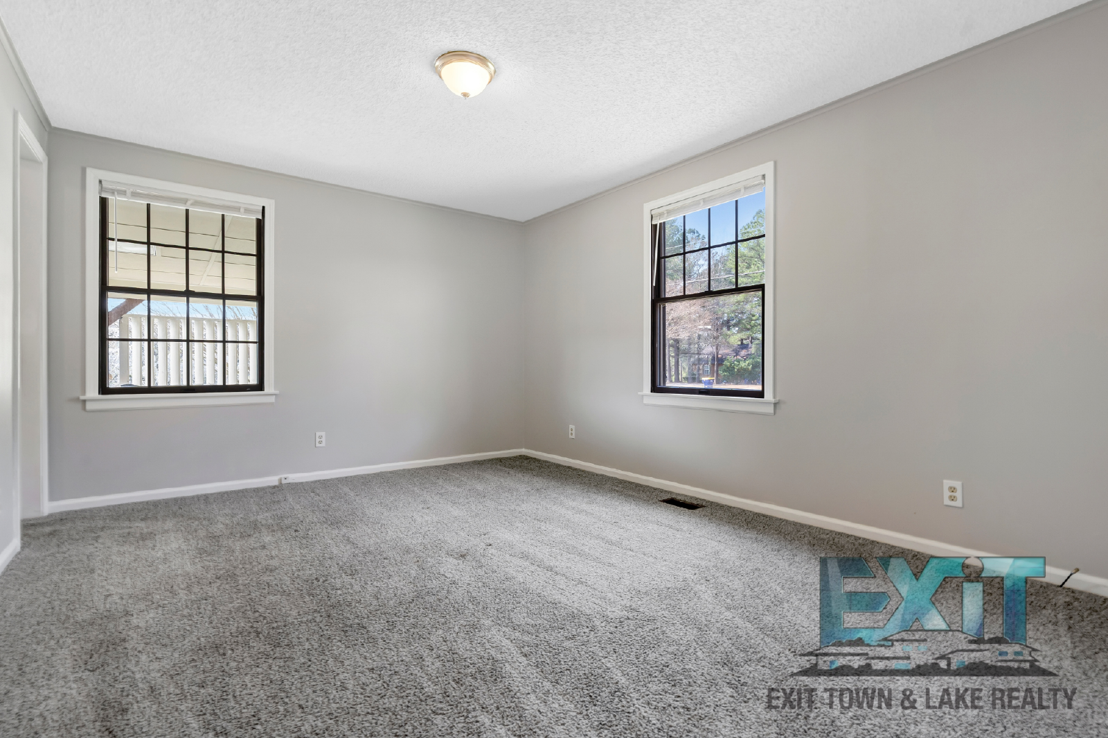 3 Bedroom/2 Bathroom Home property image