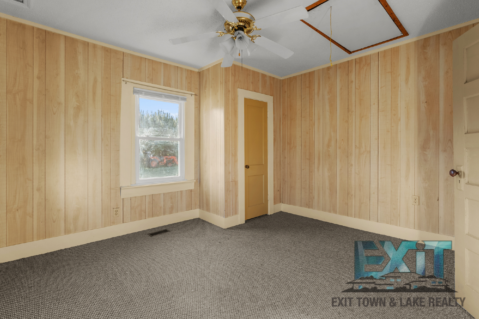 Freshly Renovated 2 Bedroom Rental in Warren County property image
