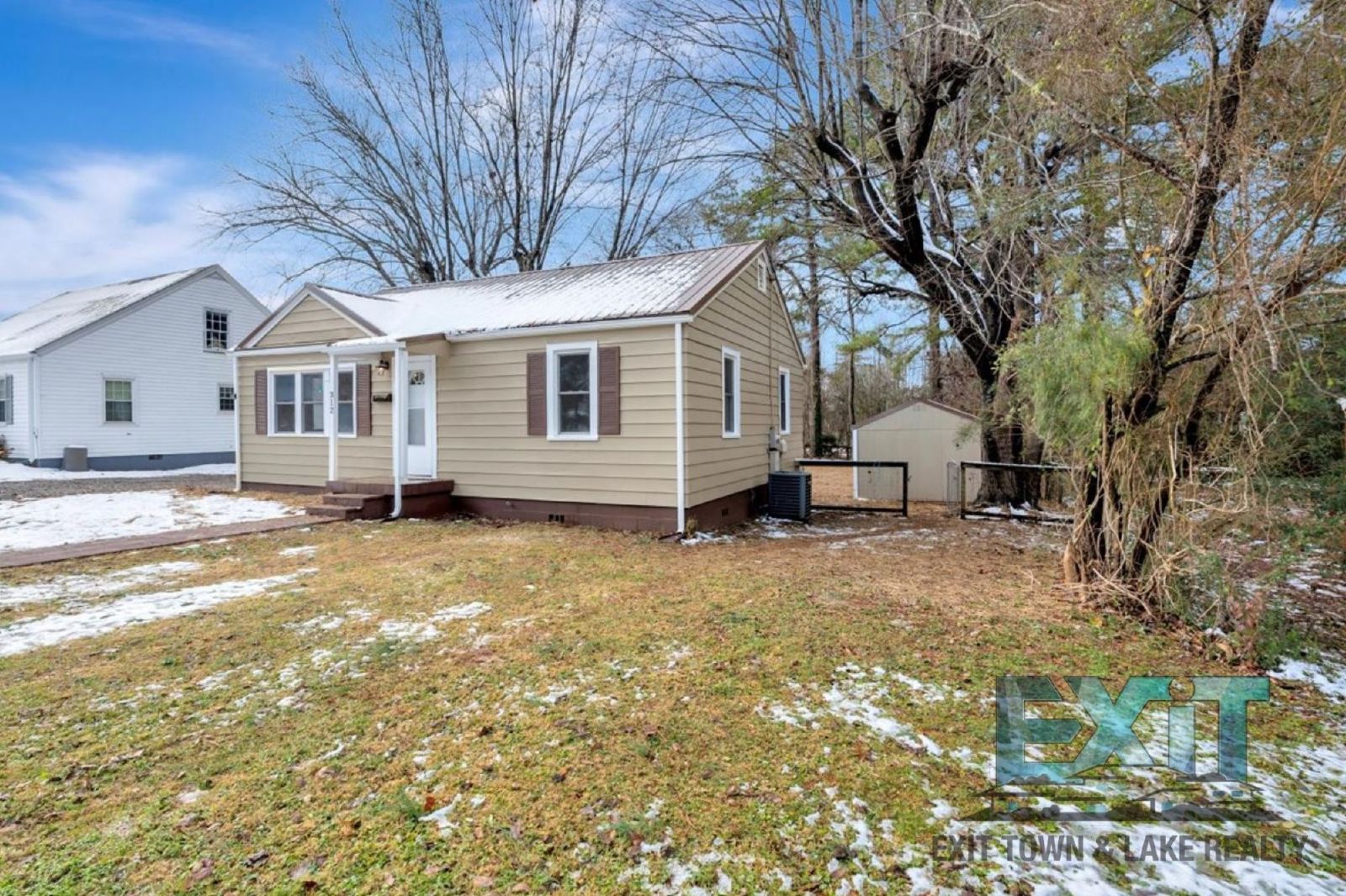 Fully Remodeled Home in Quiet Chase City Neighborhood property image