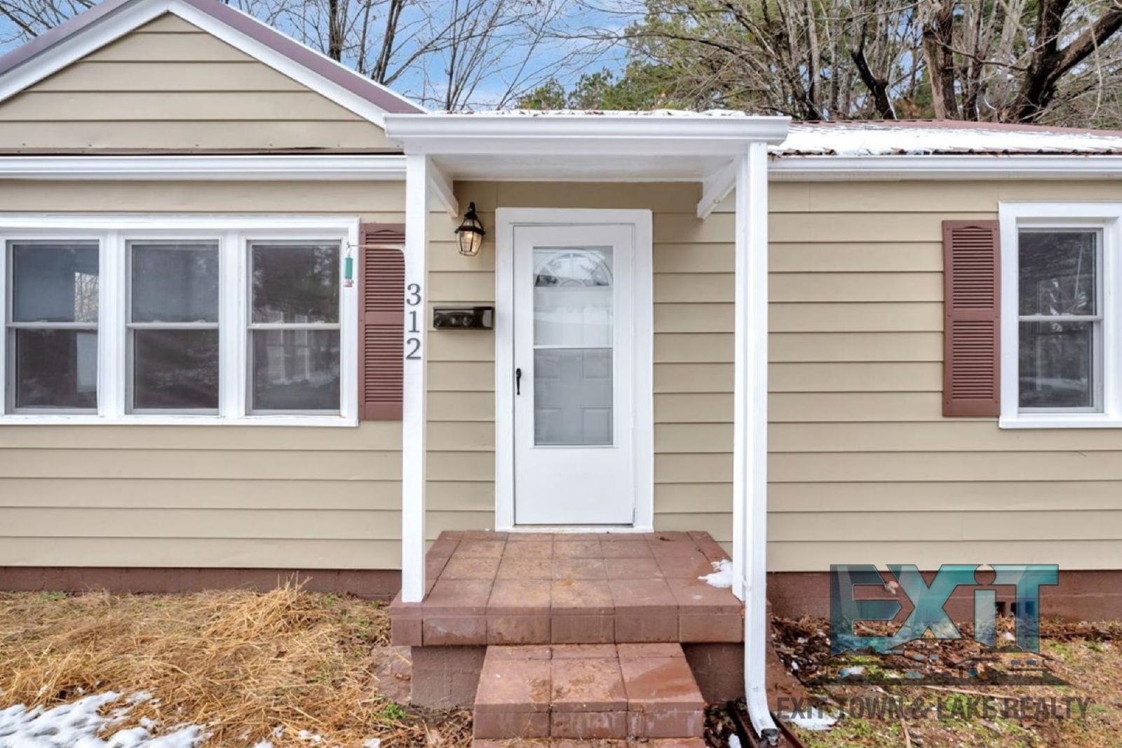 Fully Remodeled Home in Quiet Chase City Neighborhood property image