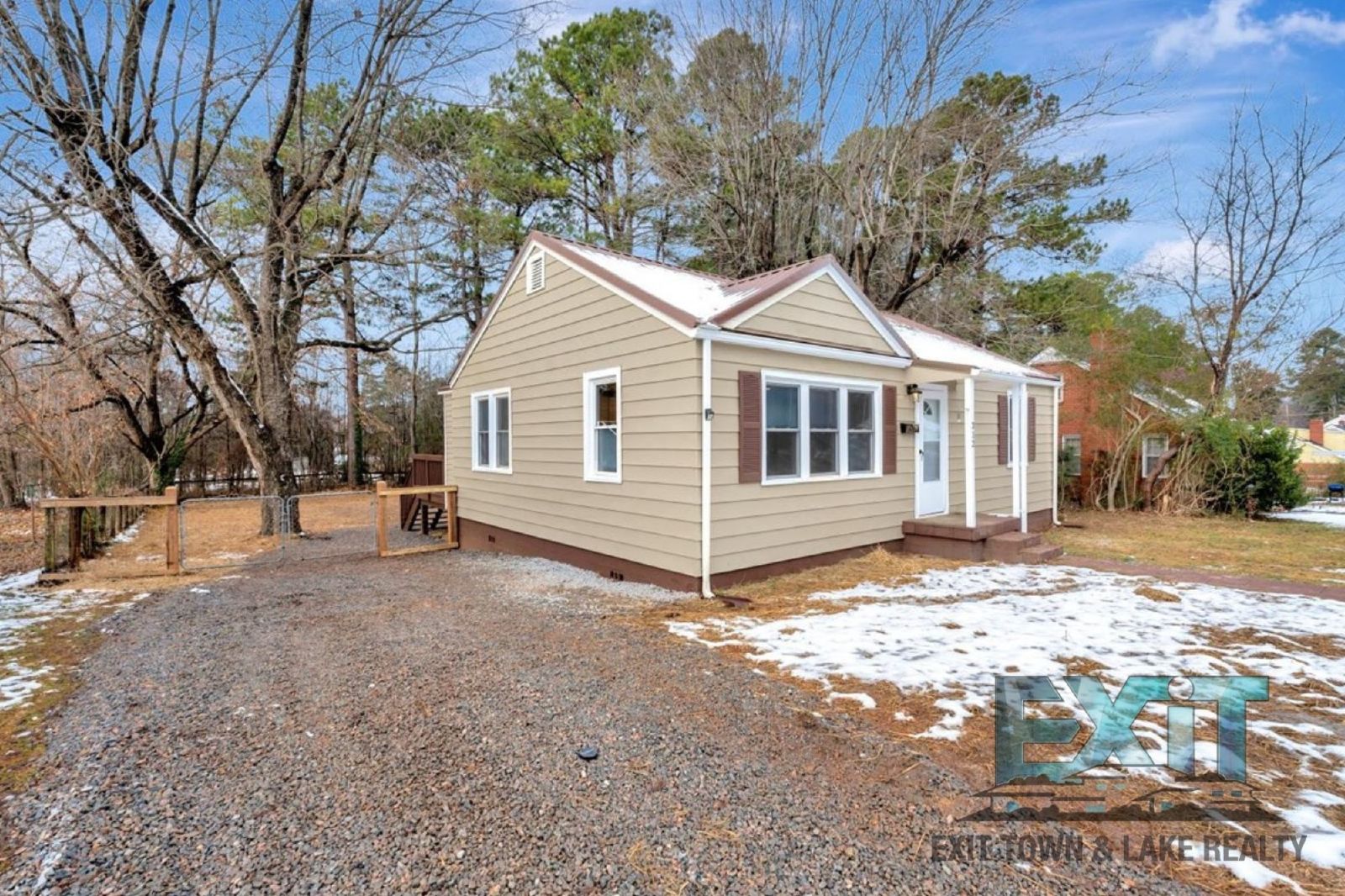 Fully Remodeled Home in Quiet Chase City Neighborhood property image