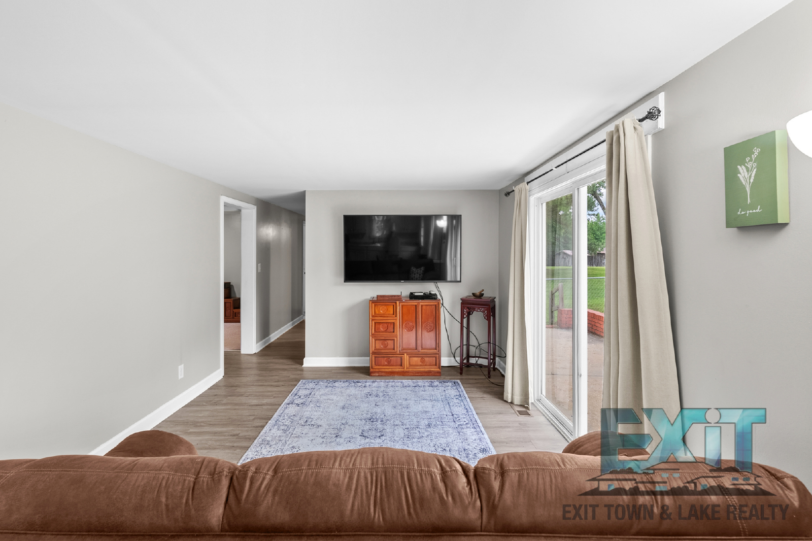 Private, Newly Renovated 3BR Home in Dolphin, VA property image