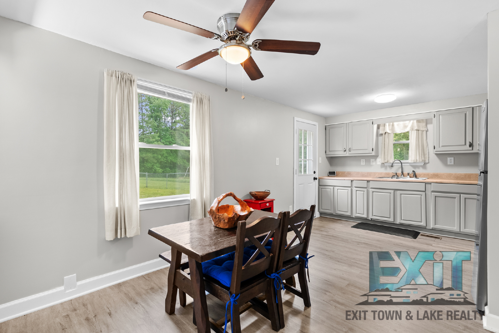 Private, Newly Renovated 3BR Home in Dolphin, VA property image
