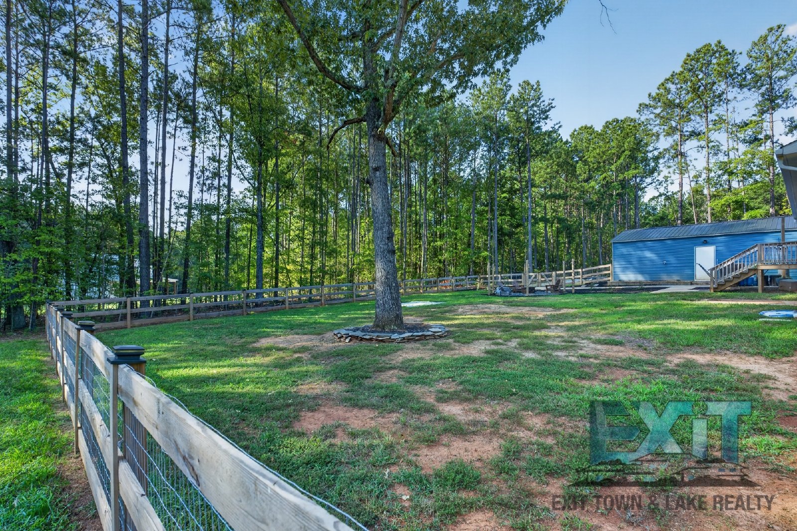 Charming 3BR/2BA Home with Fenced Yard & Detached Garage property image