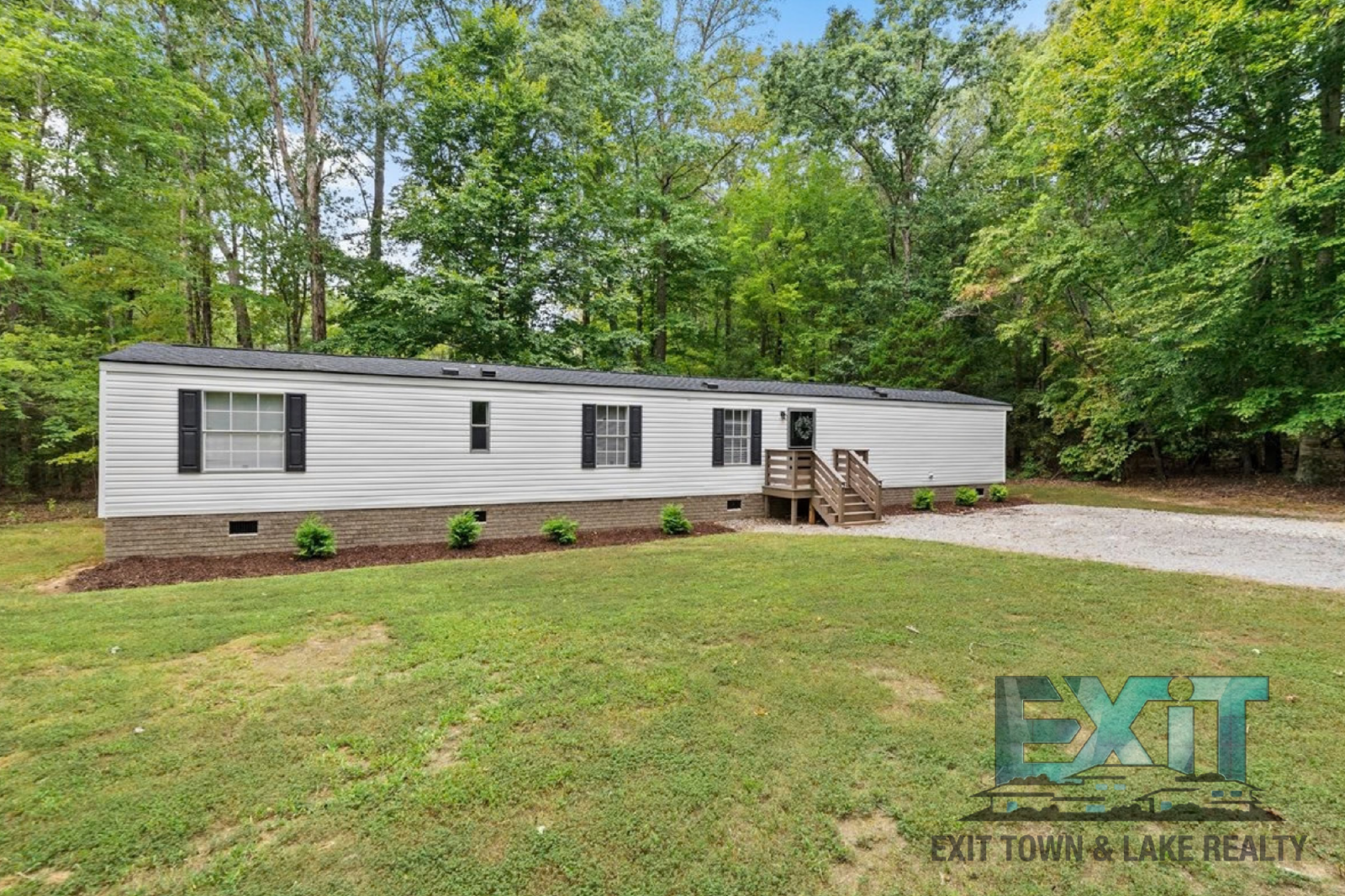 Welcome to Your Fresh Start at 139 Cookout Terrace! property image