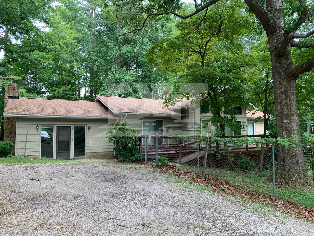 Lakeview Ranch Located in a Quiet Neighborhood property image